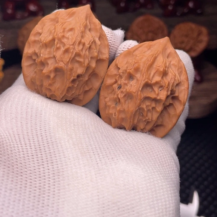 把件文玩核桃秦岭野生山魄系列剑槊34