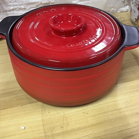 微瑕，明火，口径19，高度9红色中号，1.7L