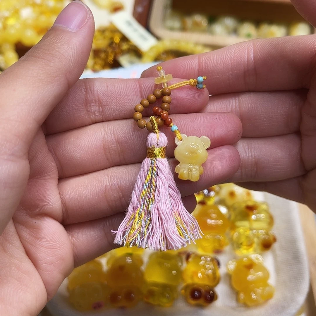 琥珀未镶嵌珠宝奇石