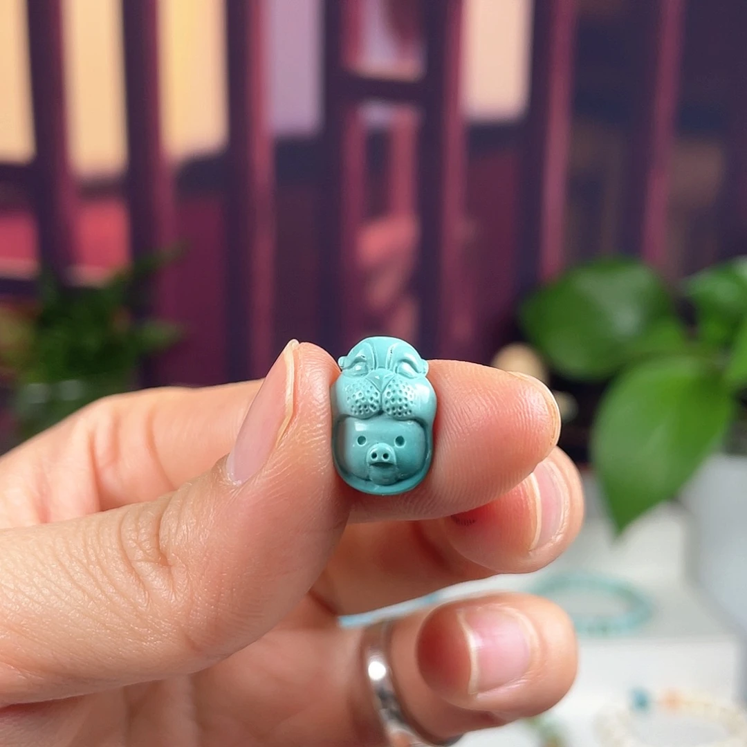 绿松石配饰未镶嵌