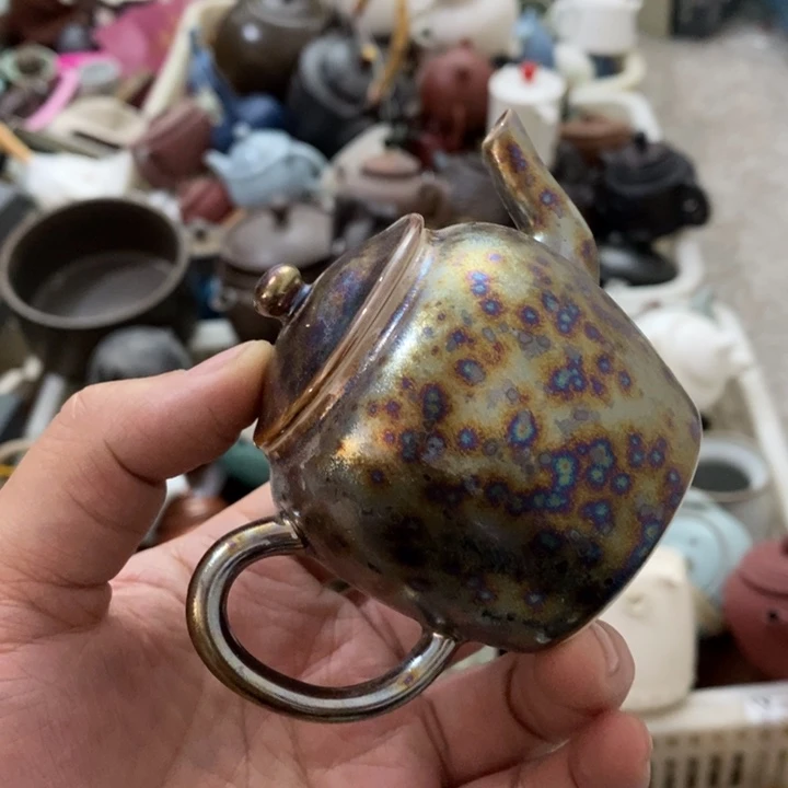 陶瓷艺术品及陶瓷壶