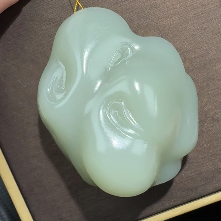 ༺***༻和田玉未镶嵌把件