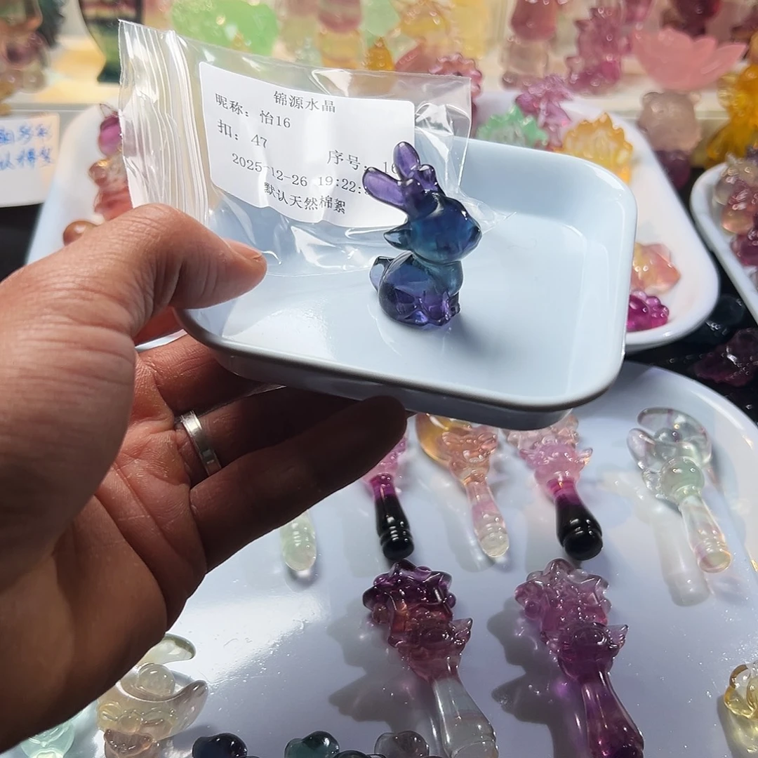 怡***6摆件未镶嵌萤石摆件