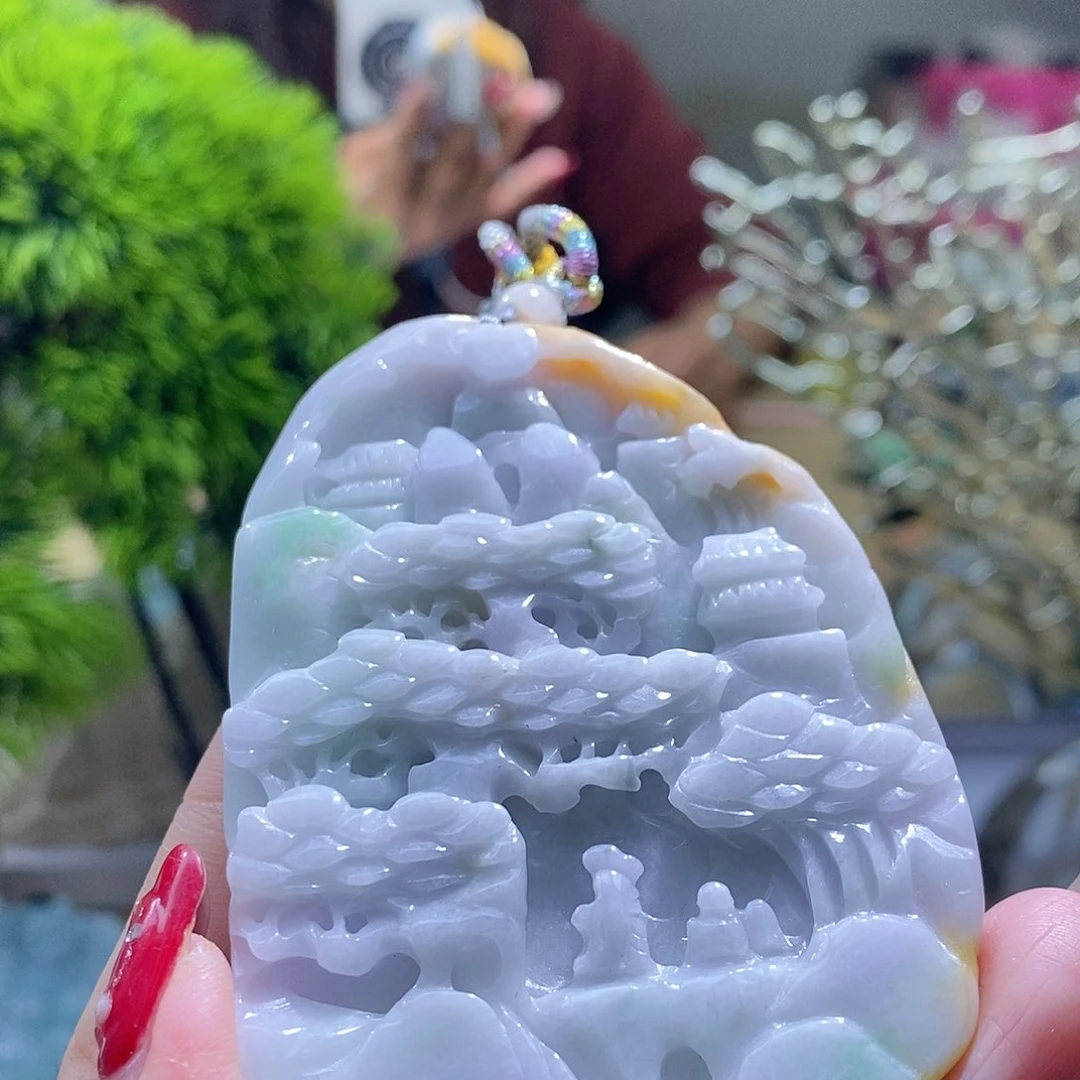 【闪购商品】翡翠颈饰未镶嵌山水