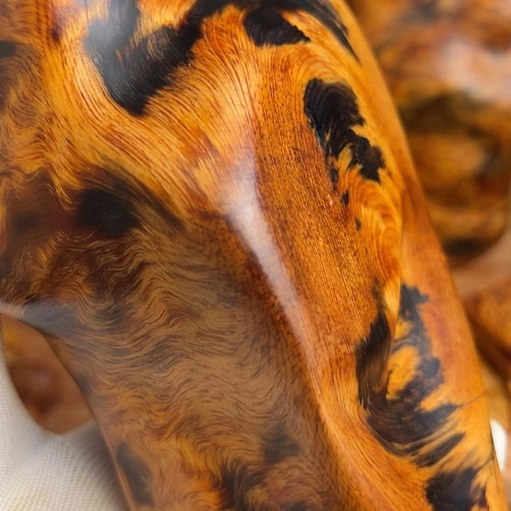 H***G松木琥珀木把件1234