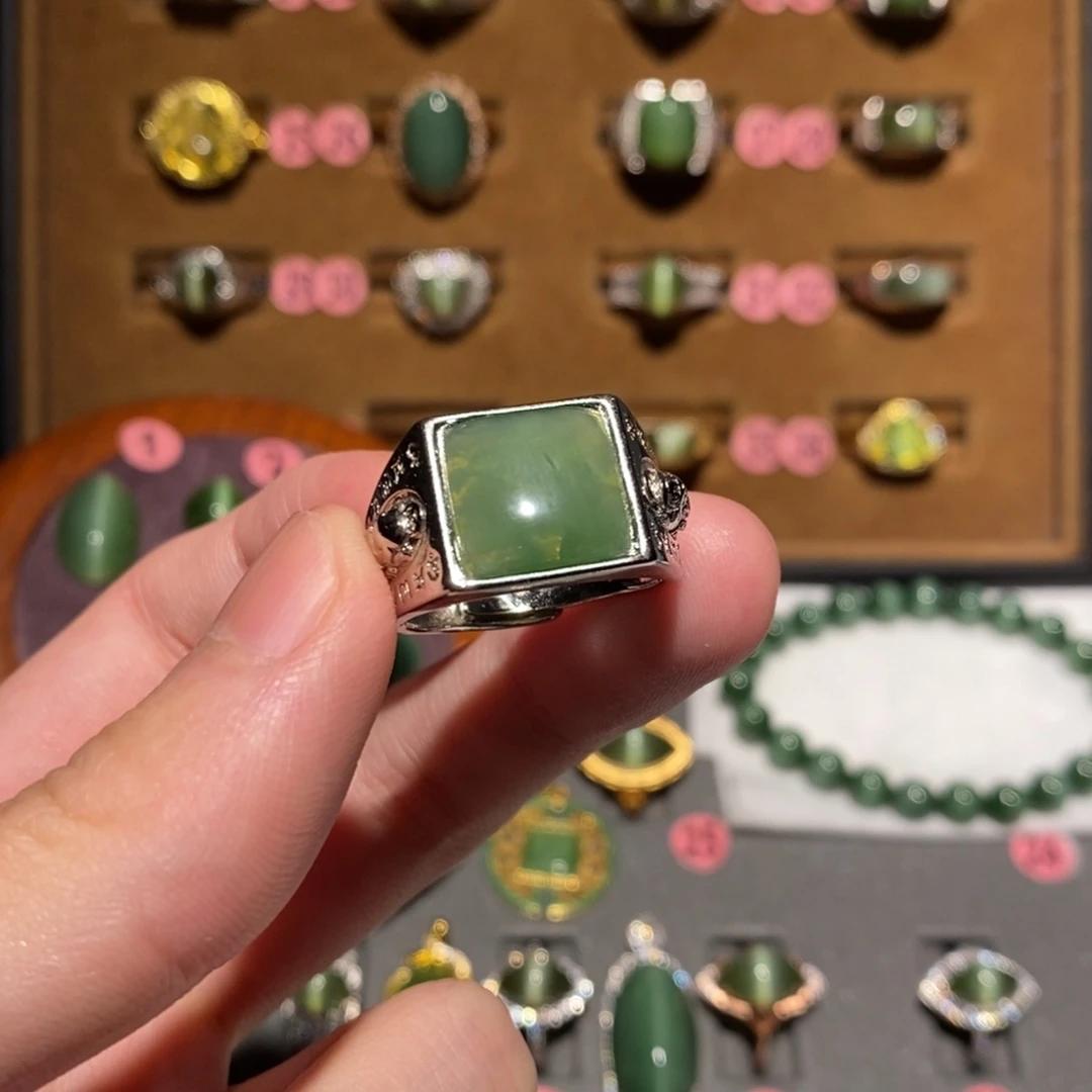 和田玉未镶嵌戒指