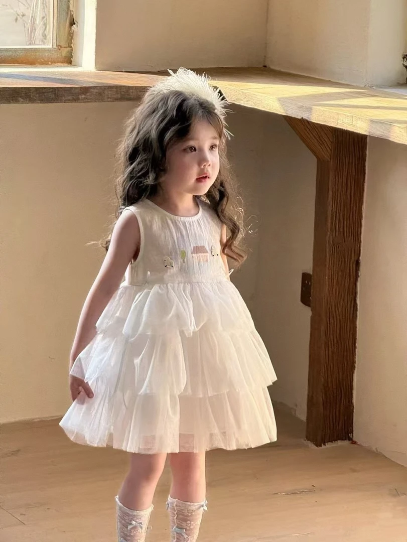 【Bao Bao现货】夏款棉布纱纱裙周岁礼服背心裙鸭鸭8808