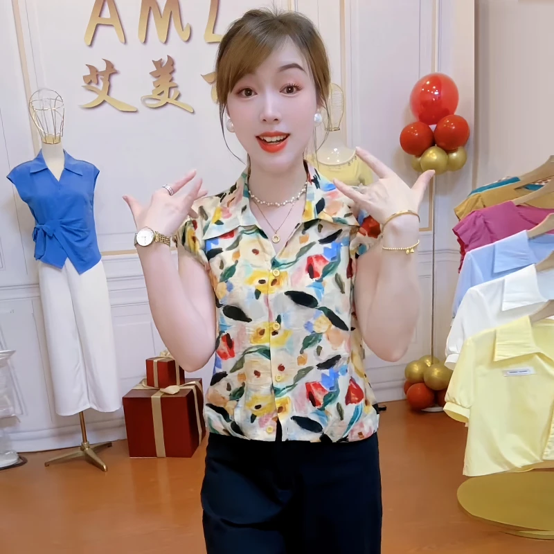 设计感休闲短袖衬衫女2025年夏季新款显瘦港风复古油画印花上衣潮