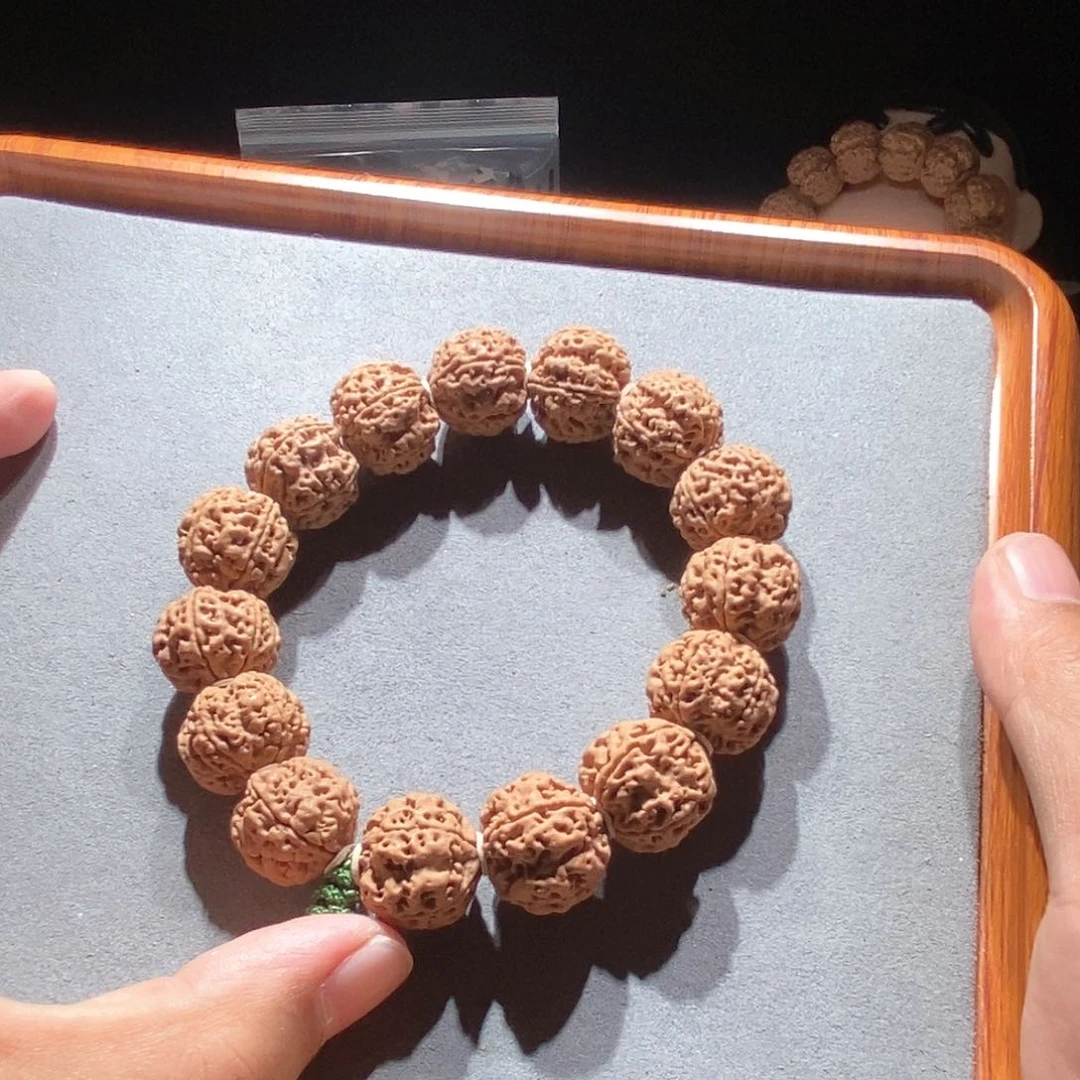 金刚菩提吊坠梁梅花双龙18mm