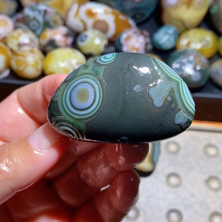 未镶嵌玛瑙/玉髓珠宝半成品139