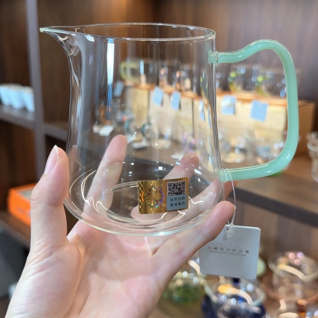 禾器卓然浅玉色。。。