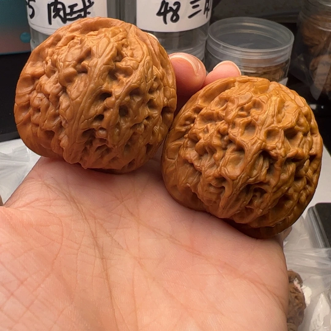 文玩核桃吊坠粗筋44