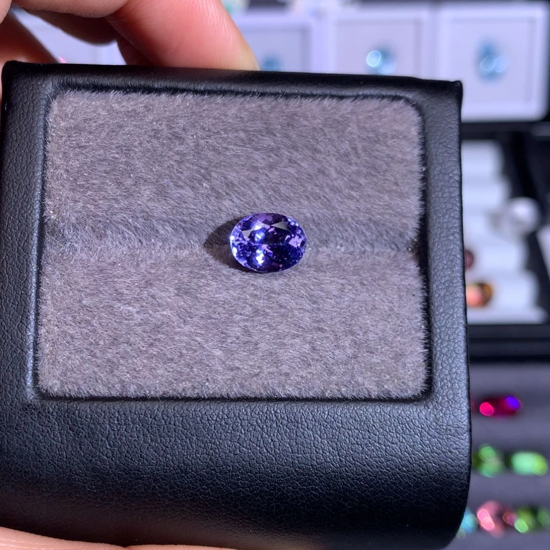 未镶嵌珠宝奇石坦桑石2.615ct