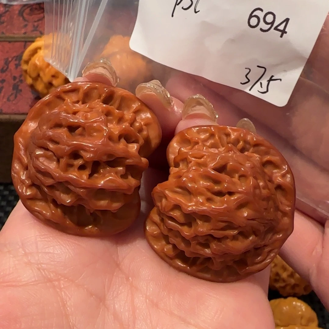 桃核吊坠粗筋盘山37精品