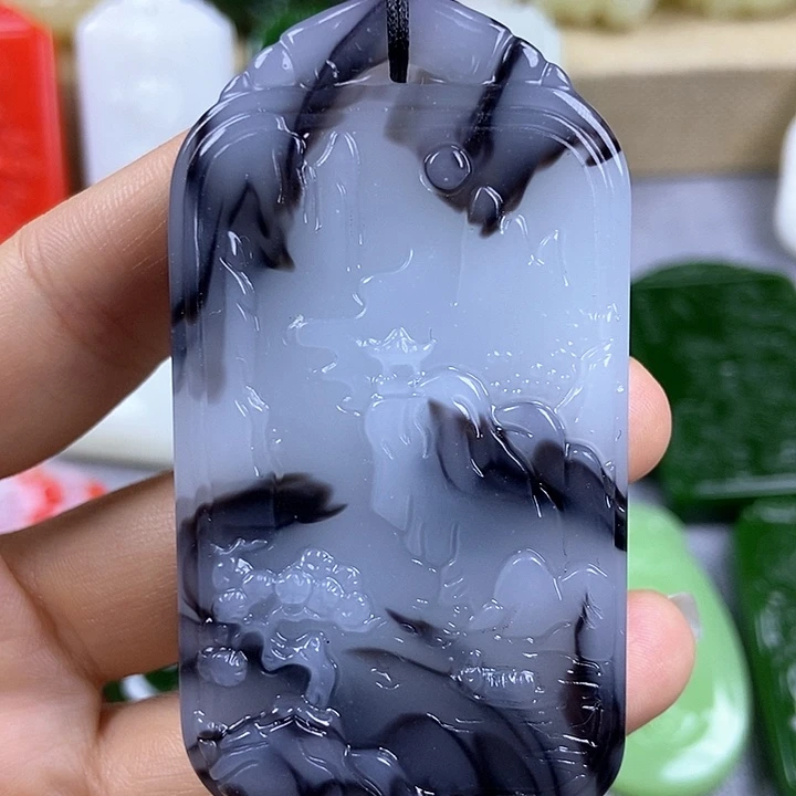 和田玉未镶嵌颈饰