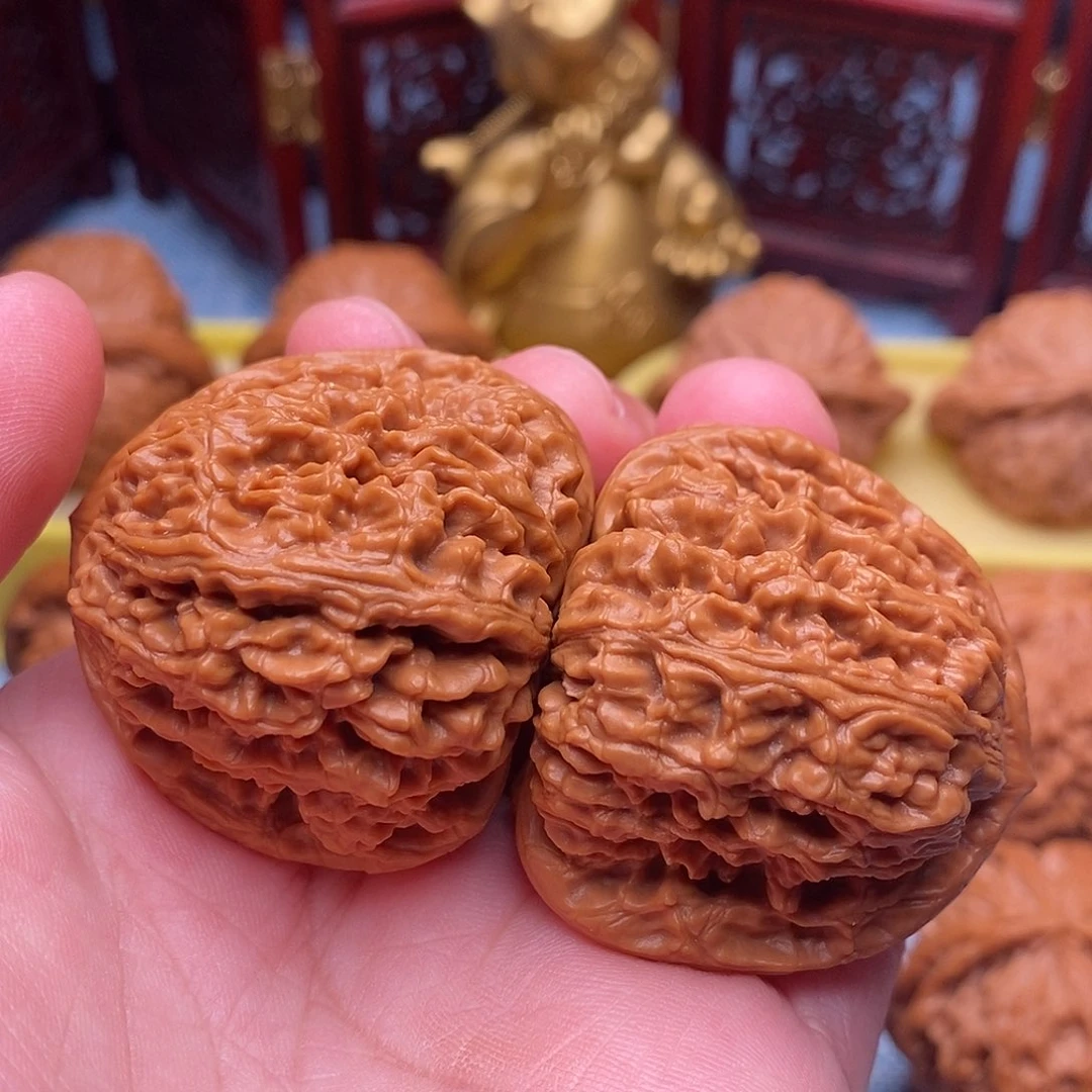 把件文玩核桃40.8精品三角南疆