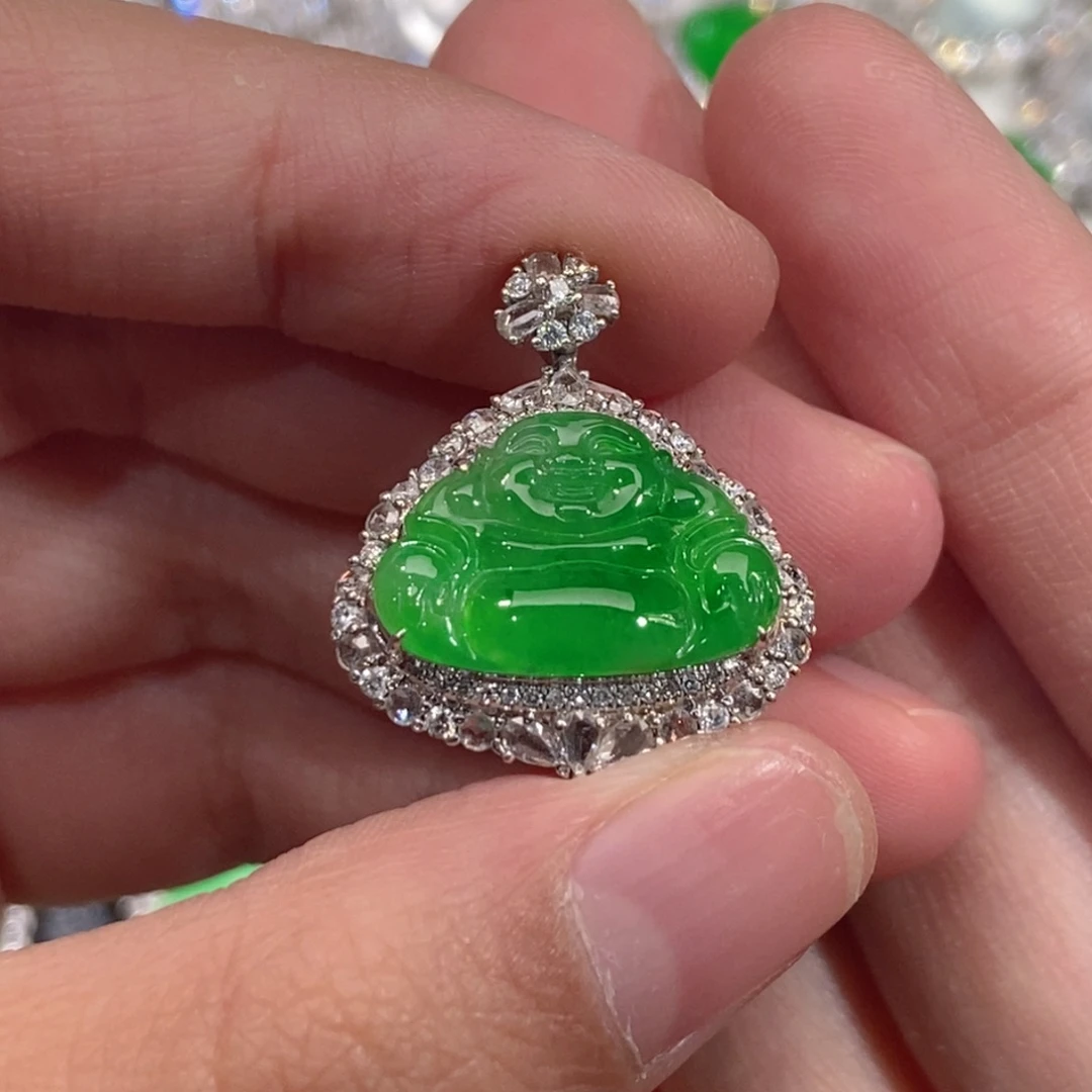 翡翠18K金镶嵌颈饰天然缅甸A货翡翠