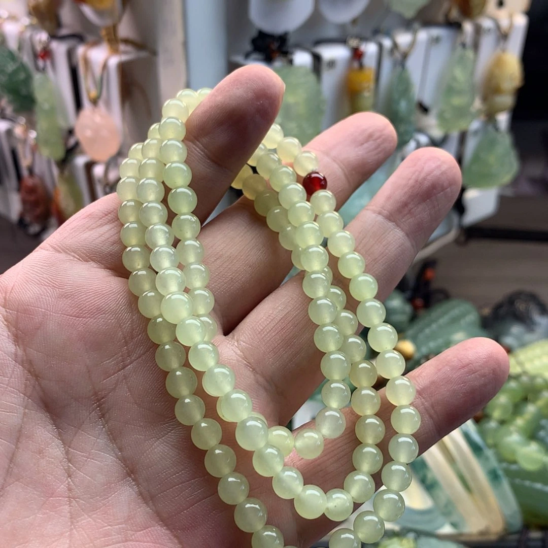【闪购商品】蛇纹石玉未镶嵌颈饰
