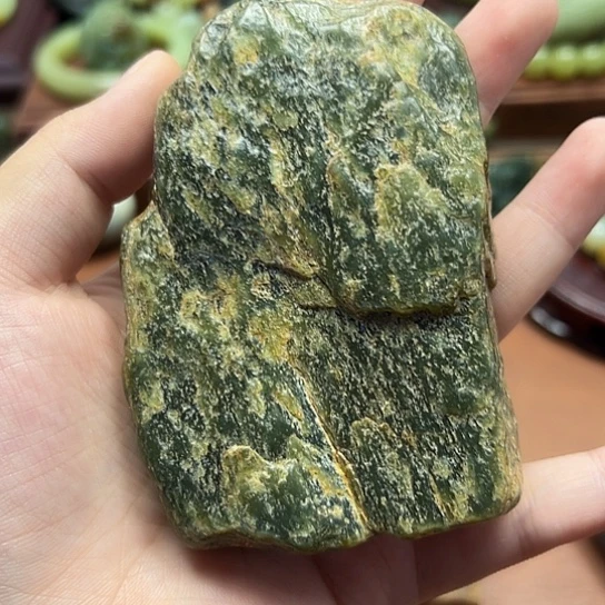 和田玉未镶嵌珠宝奇石