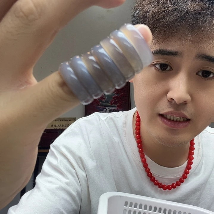 未镶嵌颈饰玛瑙/玉髓