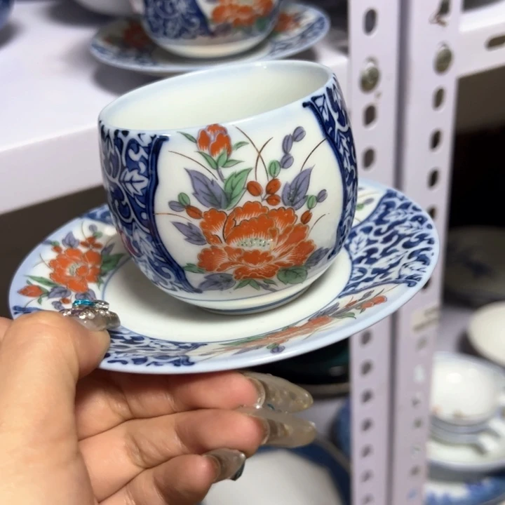 盖碗瓷器直播放漏中