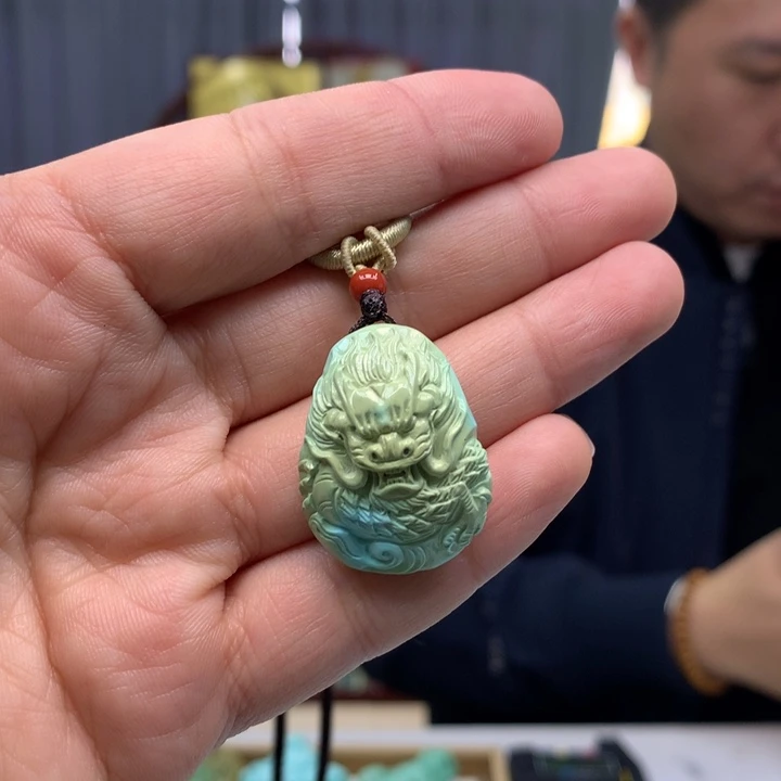 扬***风绿松石未镶嵌配饰