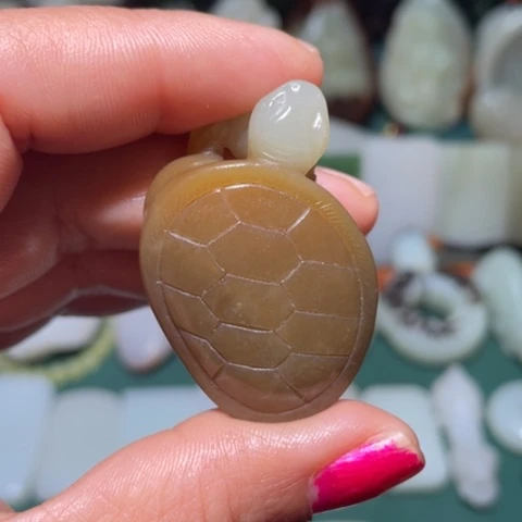 和田玉挂件未镶嵌