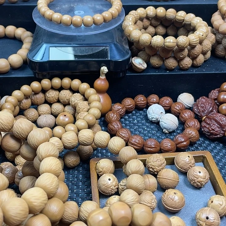 猴头核桃手串哈***姐猴头核桃