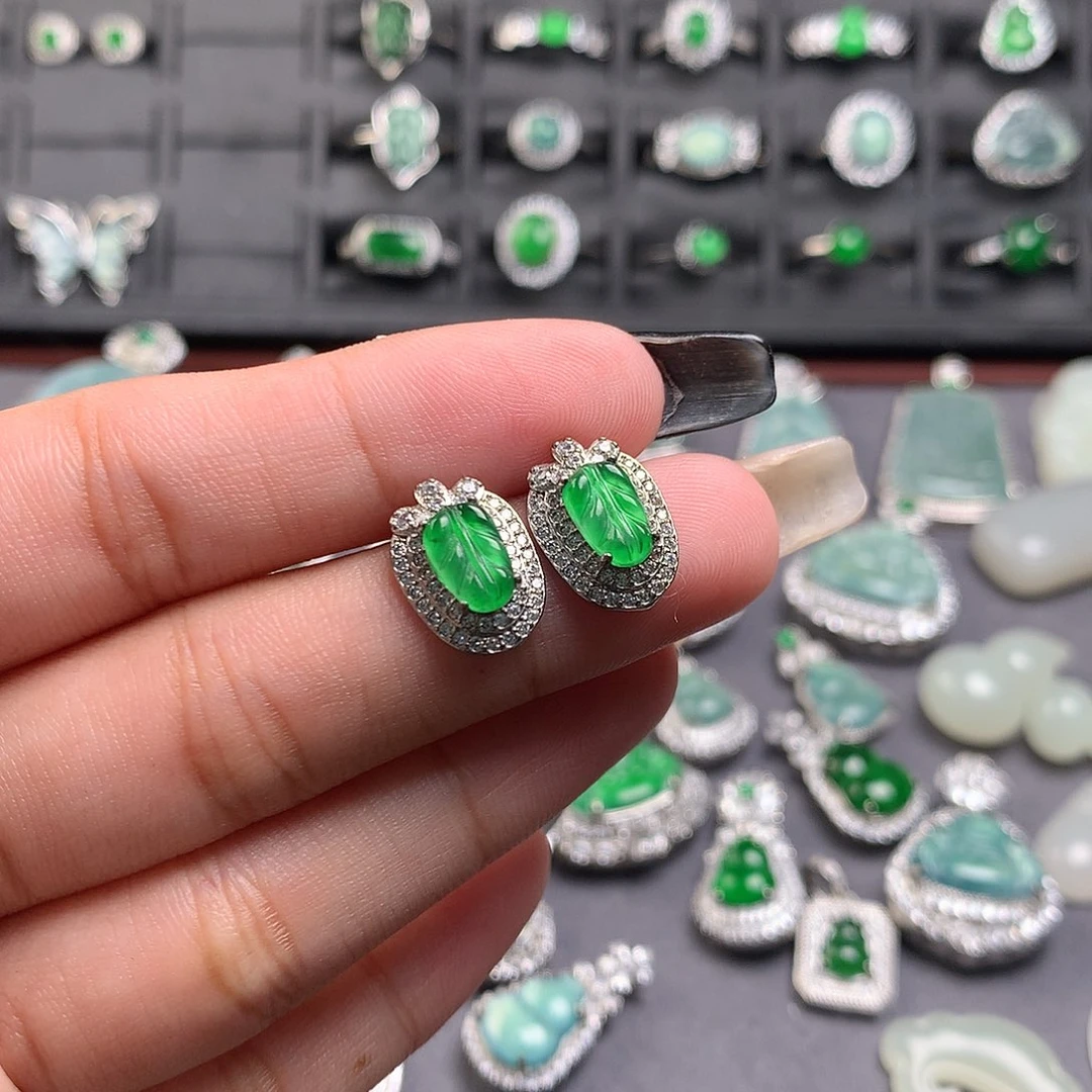 翡翠未镶嵌耳饰耳钉