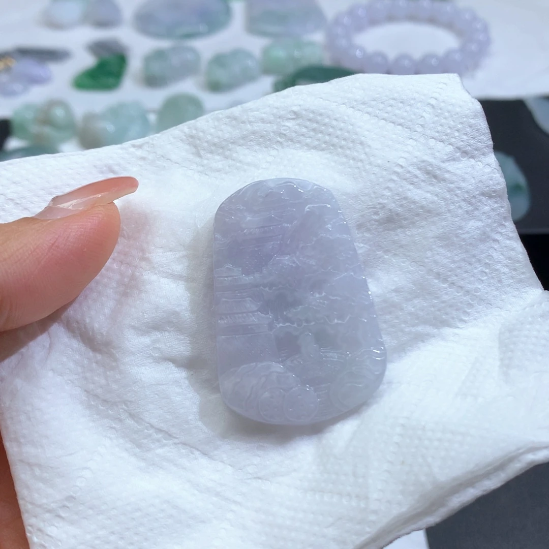 翡翠未镶嵌颈饰翡翠