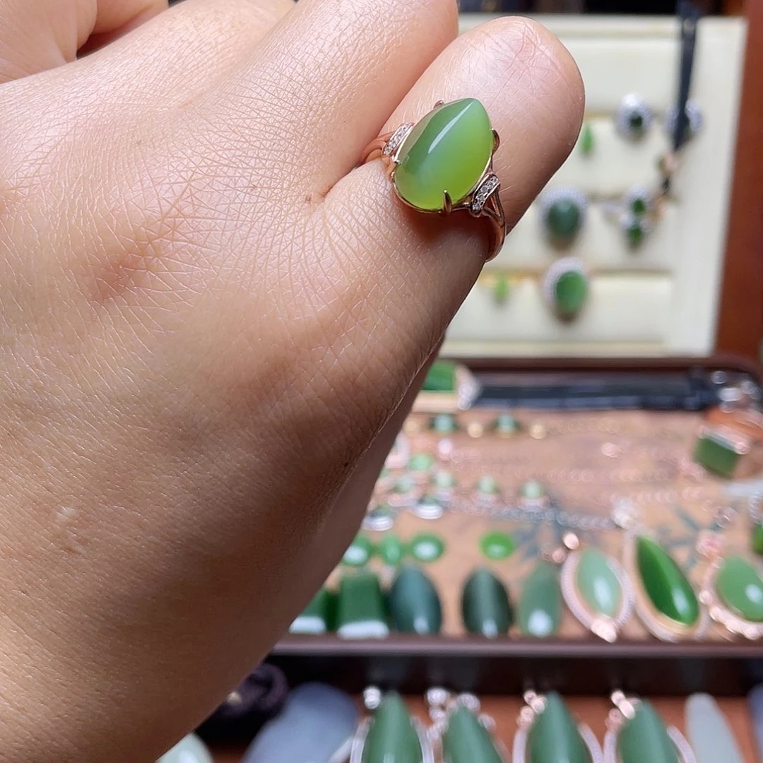 和田玉（碧玉）18K金镶嵌吊坠(不含链)戒指