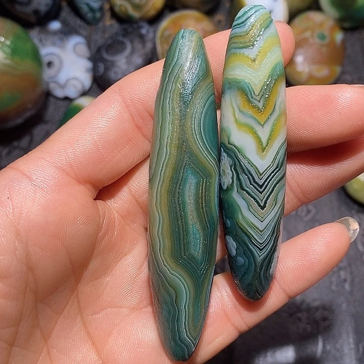 玛瑙/玉髓颈饰未镶嵌羊***意
