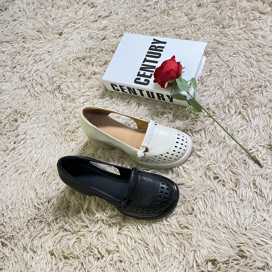 8cm羊皮/凉鞋女款2025新款爆款夏季一字带镂空气质出游凉鞋A1269