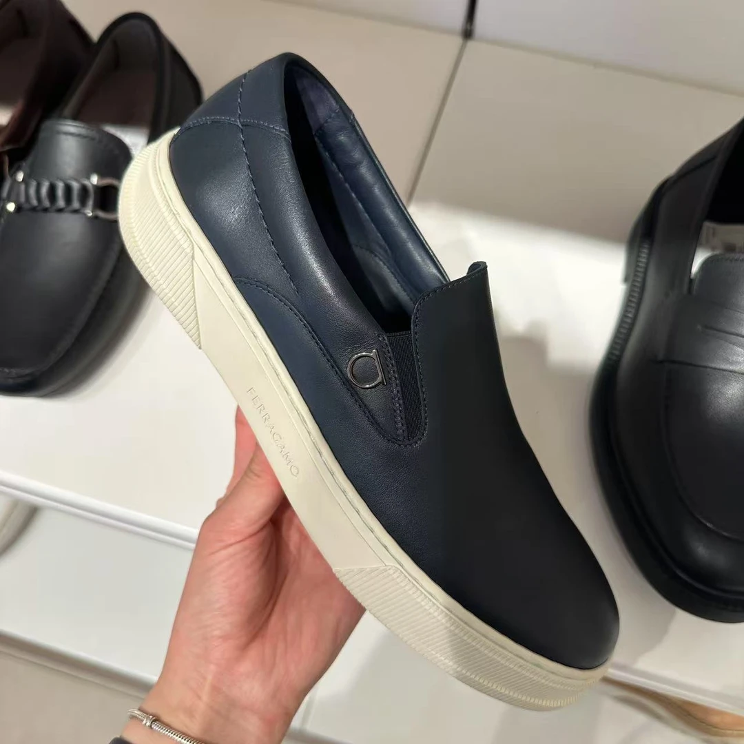 未使用 FERRAGAMO/菲拉格慕 男士休闲鞋