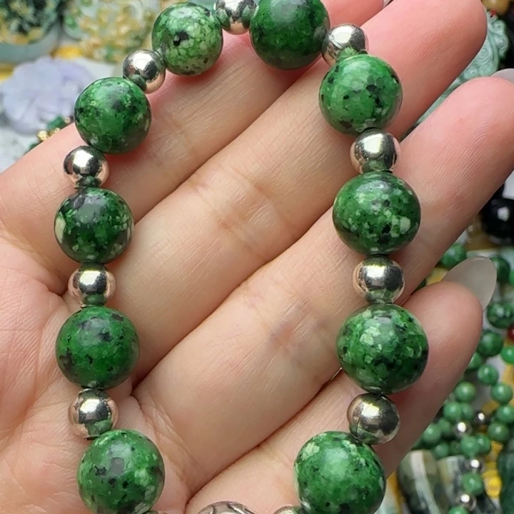 翡翠未镶嵌颈饰天然A货16