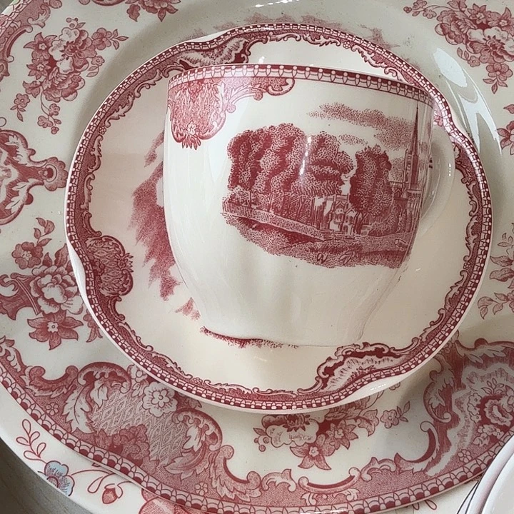 塑料全新红堡咖啡杯套装