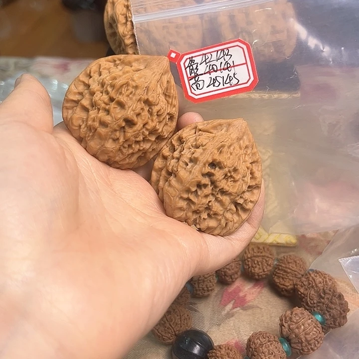 文玩核桃吊坠官帽