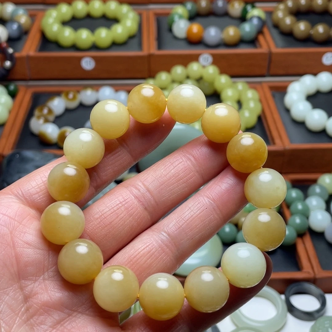 和田玉未镶嵌手串