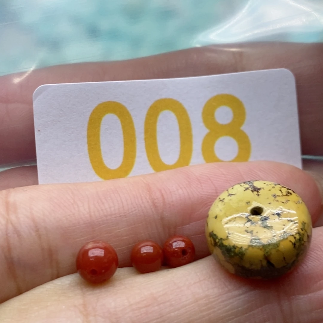 南红玛瑙未镶嵌珠宝奇石