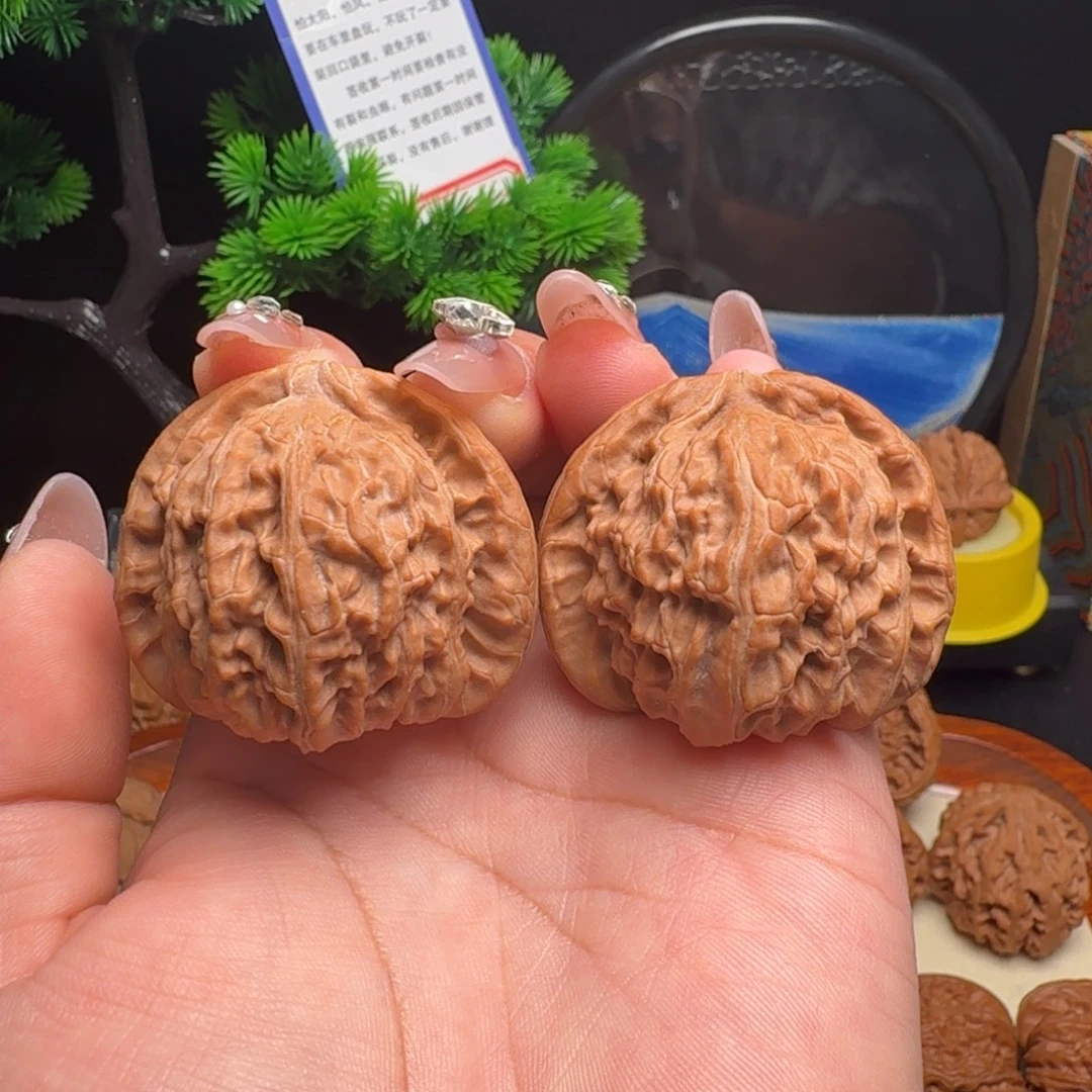 栓***Q把件文玩核桃全品白狮子42