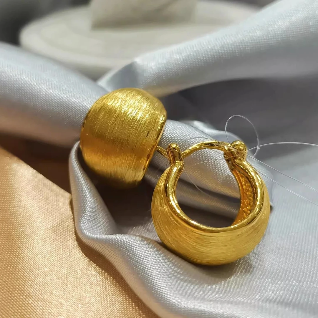 铜合金耳饰 国风简约拉丝磨砂松果耳扣女精致时尚ins耳环高级感