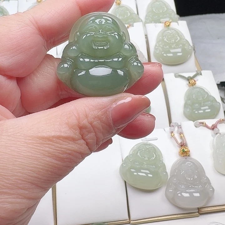 和田玉（糖玉）未镶嵌颈饰