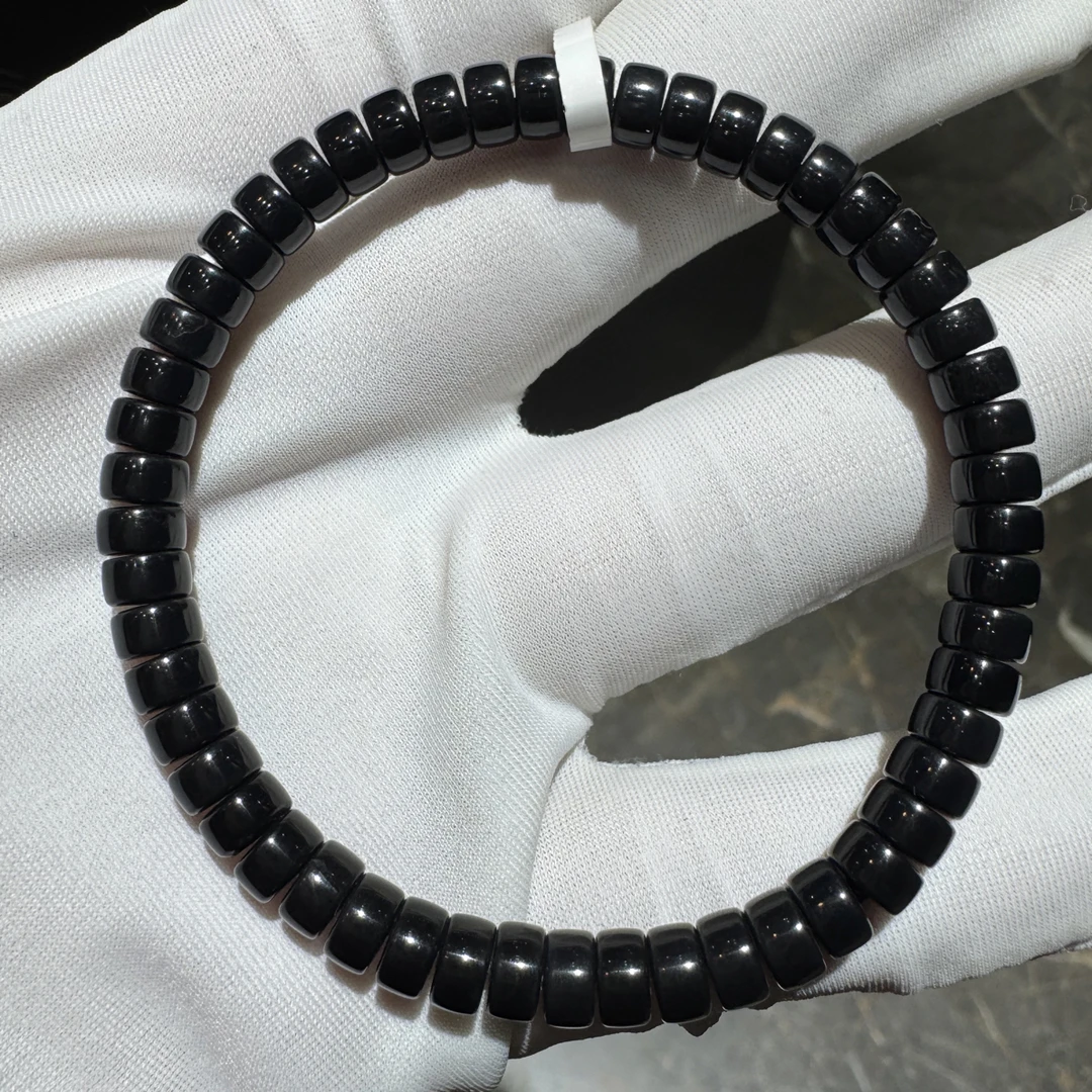 时尚潮酷和田玉墨玉直切手串 建议搭配绿松直切珠佩戴