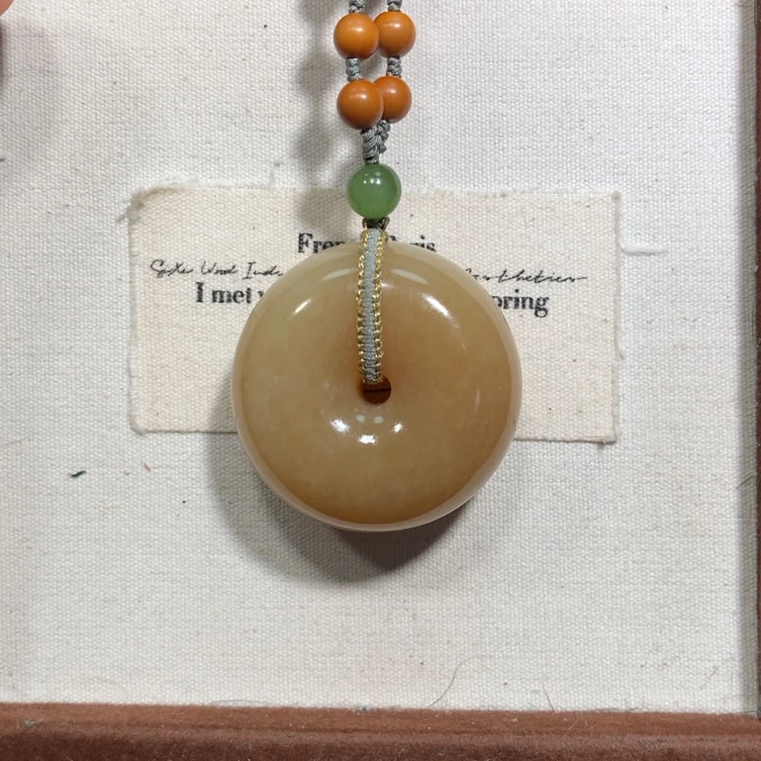 和田玉（糖玉）颈饰未镶嵌