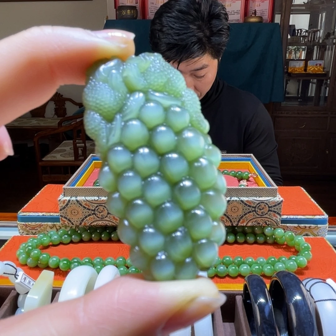 和田玉（碧玉）未镶嵌颈饰