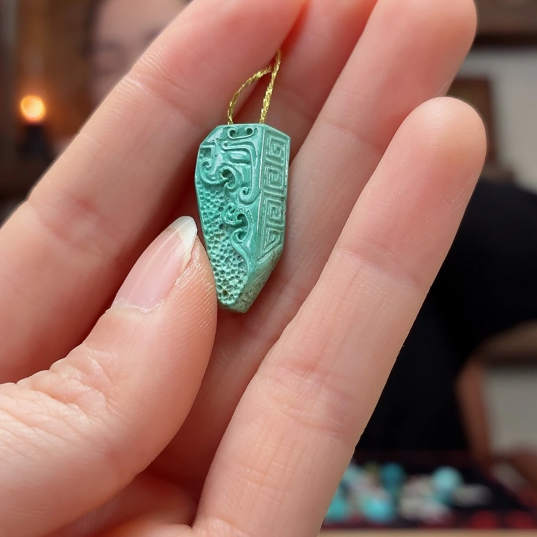 未镶嵌绿松石珠宝奇石