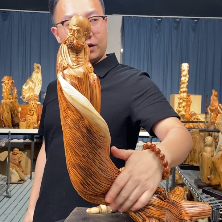 柏木（崖柏）随型摆件
