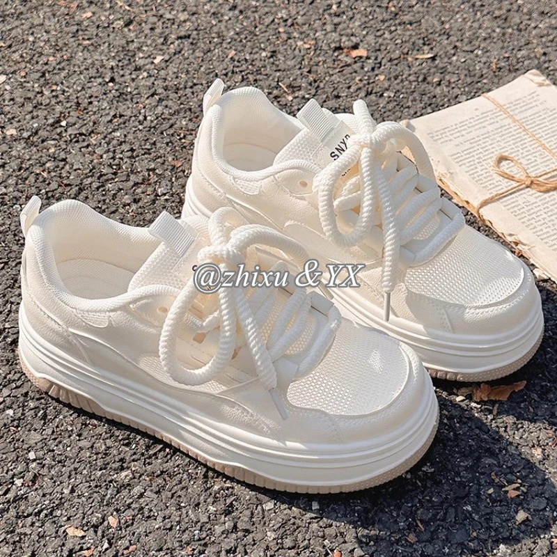 爆款网面透气小白鞋新款厚底百搭chic阔腿裤休闲潮牌面包夏季鞋子