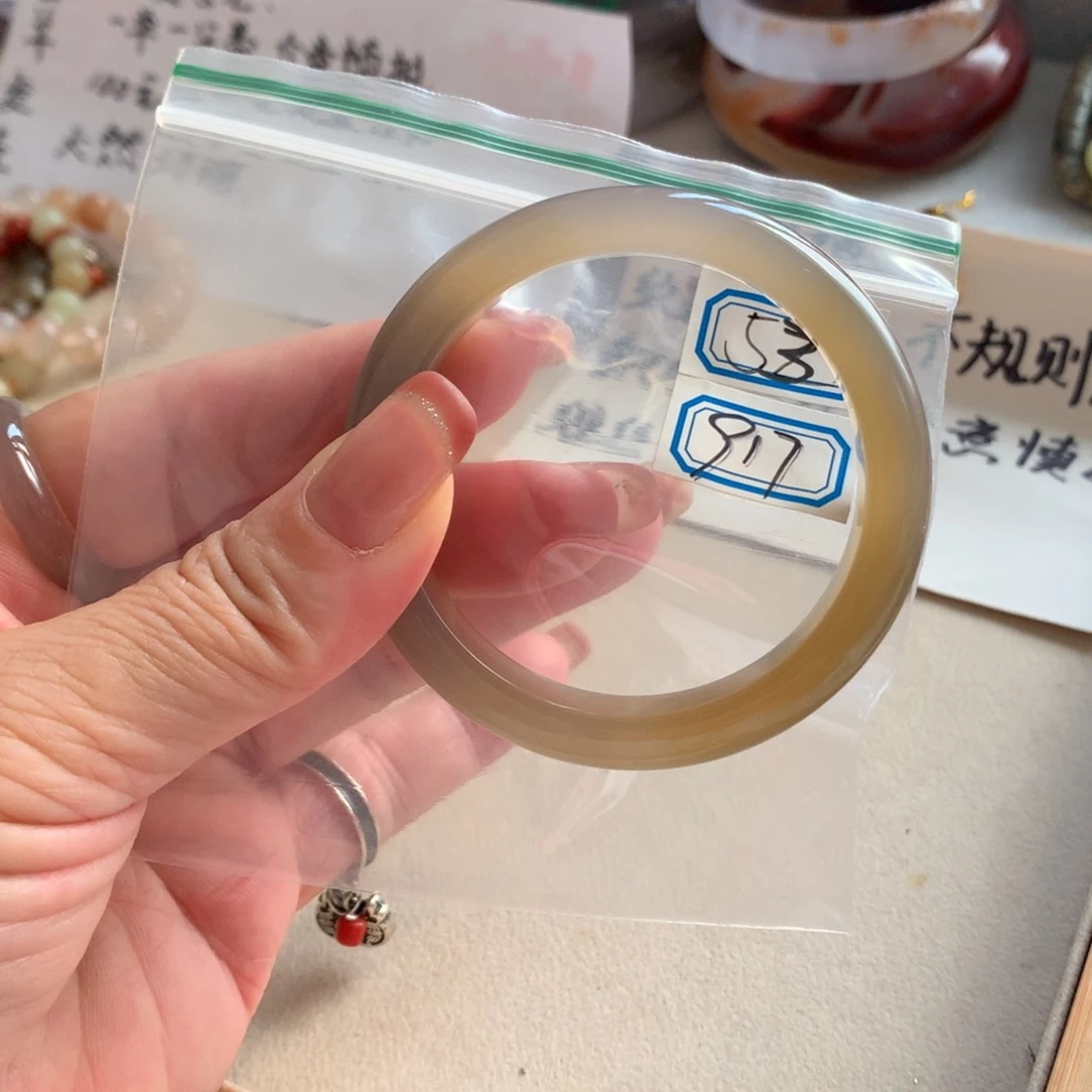 玛瑙/玉髓手镯未镶嵌53