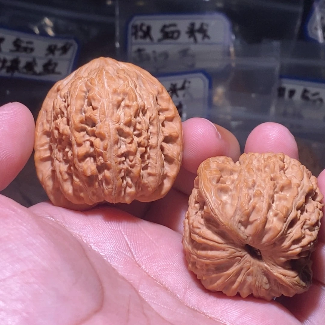 玉***竹吊坠文玩核桃40全品绣球